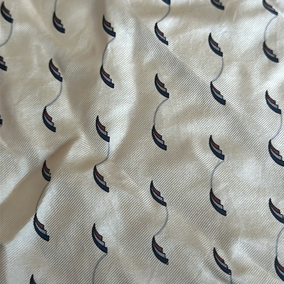 Scarf - Picture 3 of 7